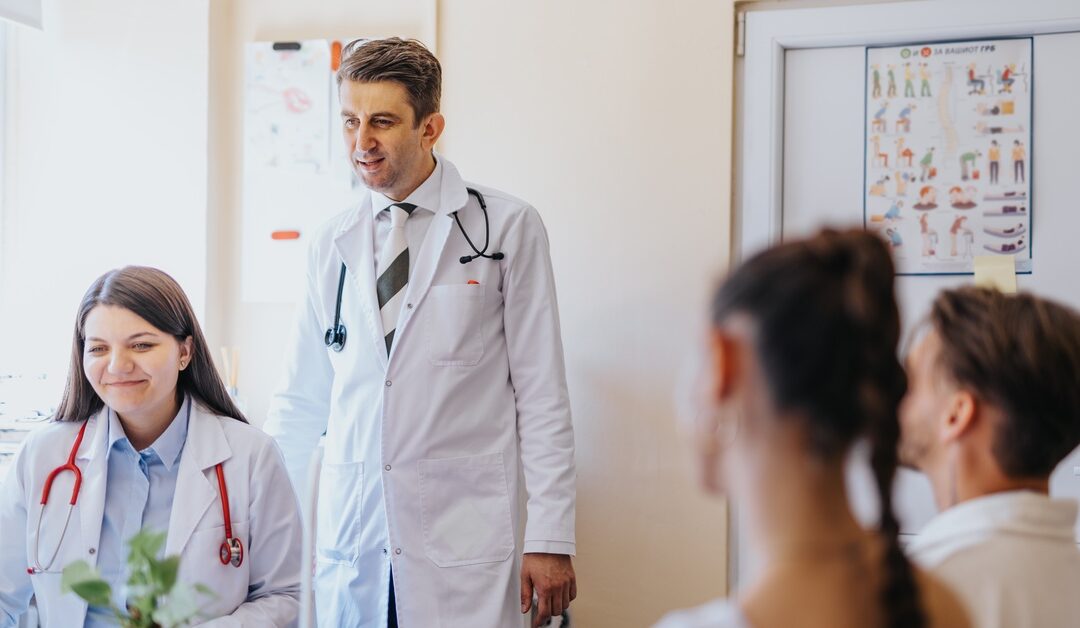 Why Busy Clinics Prefer Bulk Tip Cover Orders